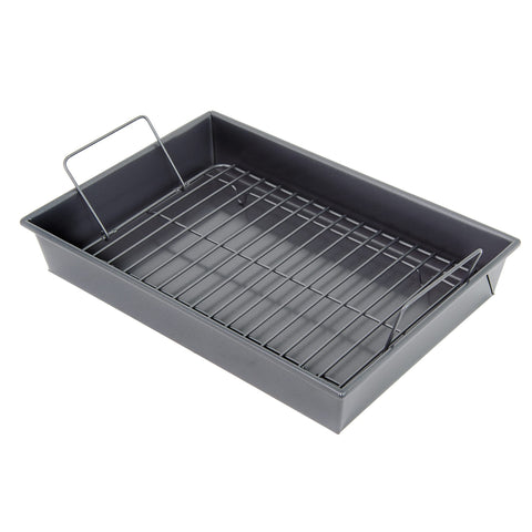 Apto para horno hasta 450°F y facilita la limpieza de Chicago Metallic 16947.