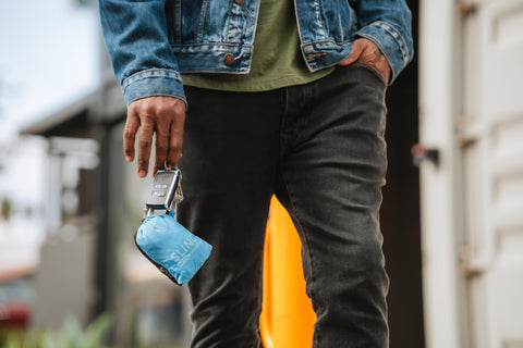ChicoBag Sling rePETe Refine: funda duradera diseñada para años de uso.