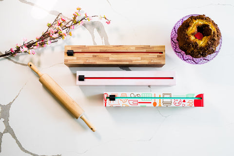 ChicWrap dispensador práctico para hornear y cocinar con papel pergamino sin blanquear.