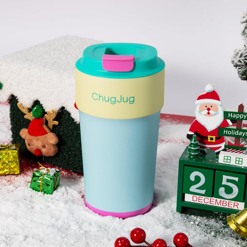 ChugJug boca amplia facilita limpieza y rellenado.