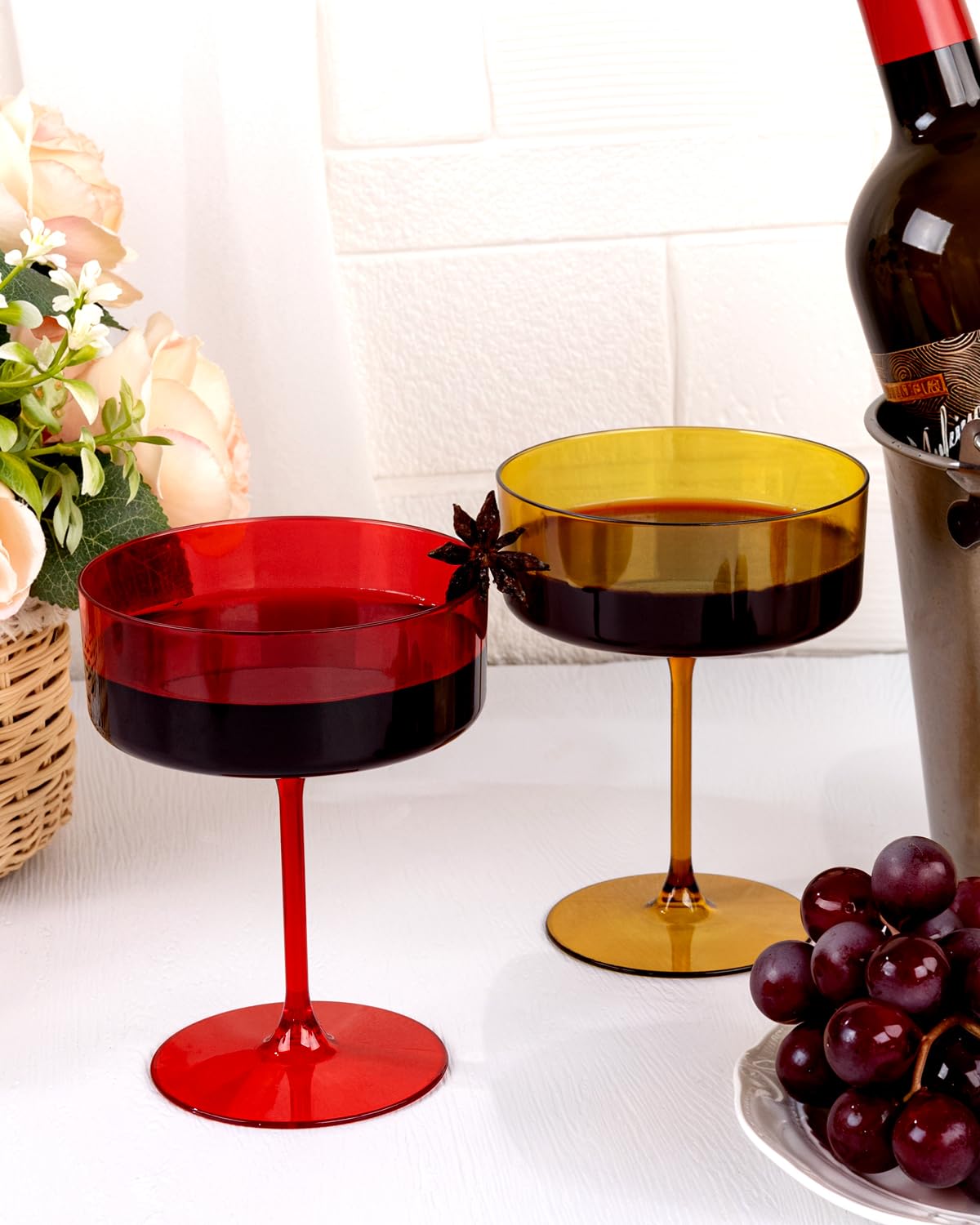 Ciaell copa martini plástica para cocteles y degustaciones al aire libre.