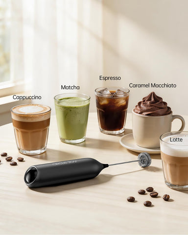 CIRCLE JOY batidor en una encimera estilo cafetería, uso cotidiano elegante
