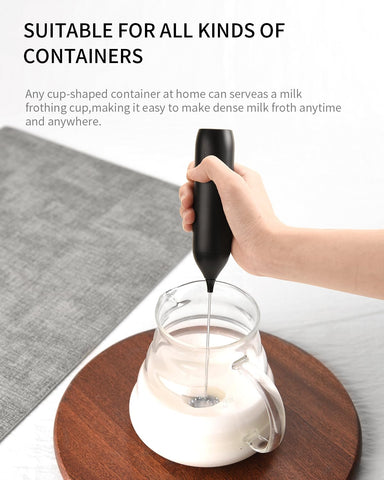 Diseño compacto en negro de CIRCLE JOY para cocina