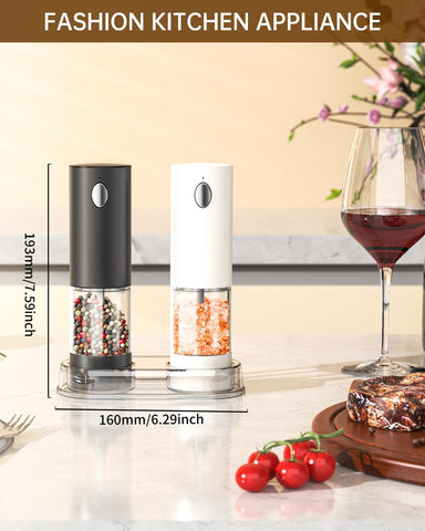 Diseño elegante en negro y blanco de Circle Joy para cualquier cocina