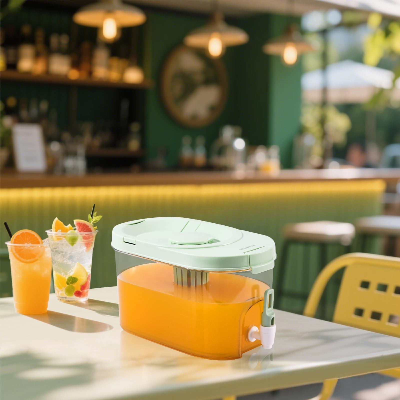 CISIREE infusor de frutas añade sabor natural a bebidas.