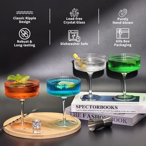 Caja-regalo elegante de CL FUN Martini Coupe, ideal como regalo sofisticado.