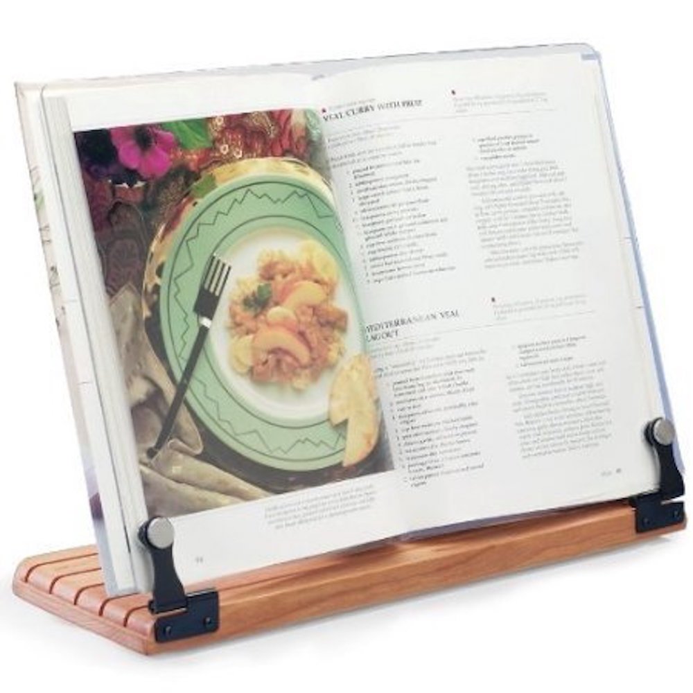 Porta-libros de cocina acrílico Clear Solutions protege de salpicaduras y facilita la lectura.