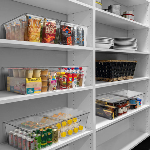 ClearSpace con mangos ergonómicos para transportar fácilmente entre cocina y despensa.
