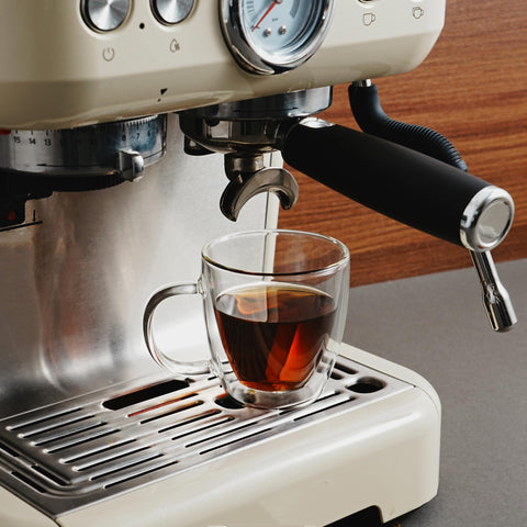 CNGLASS taza para te de doble pared con asa.