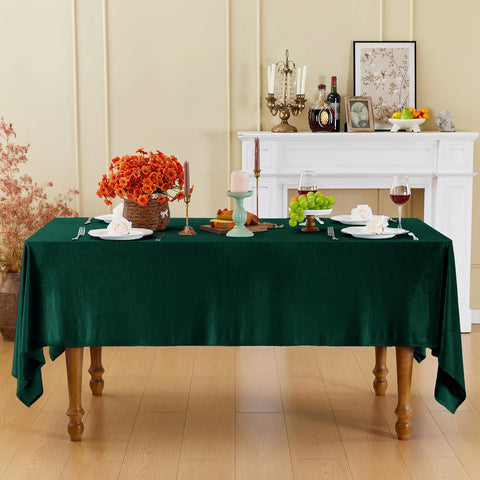Mantel Cobedzy verde con textura lujosa para cenas especiales.