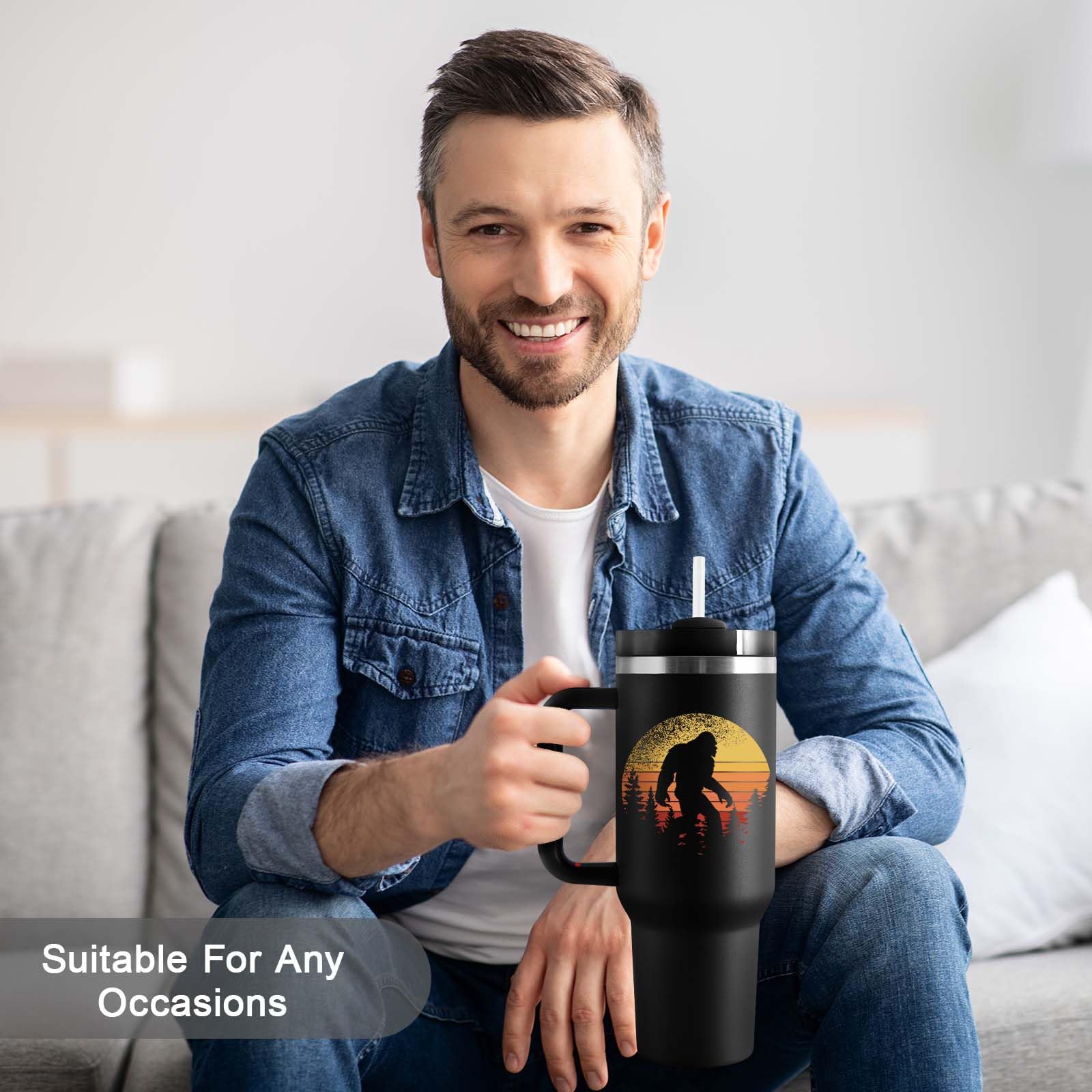 COCOGIFTS Vaso Bigfoot con tapa sin BPA para beber seguro.