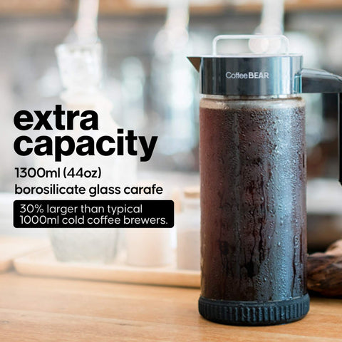 COFFEE BEAR: capacidad de 1300 ml para varias porciones.