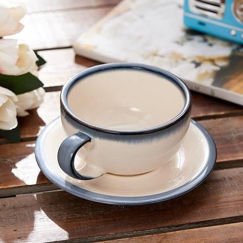 Coffeezone cuerpo-grueso-ceramica: mantiene caliente la bebida por más tiempo.