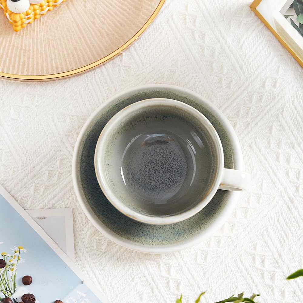 Coffeezone taza con cuerpo grueso ayuda a mantener la temperatura.