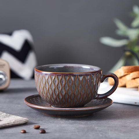 Coffeezone Vintage Design: platillo cerámico estabiliza la taza y el servicio.