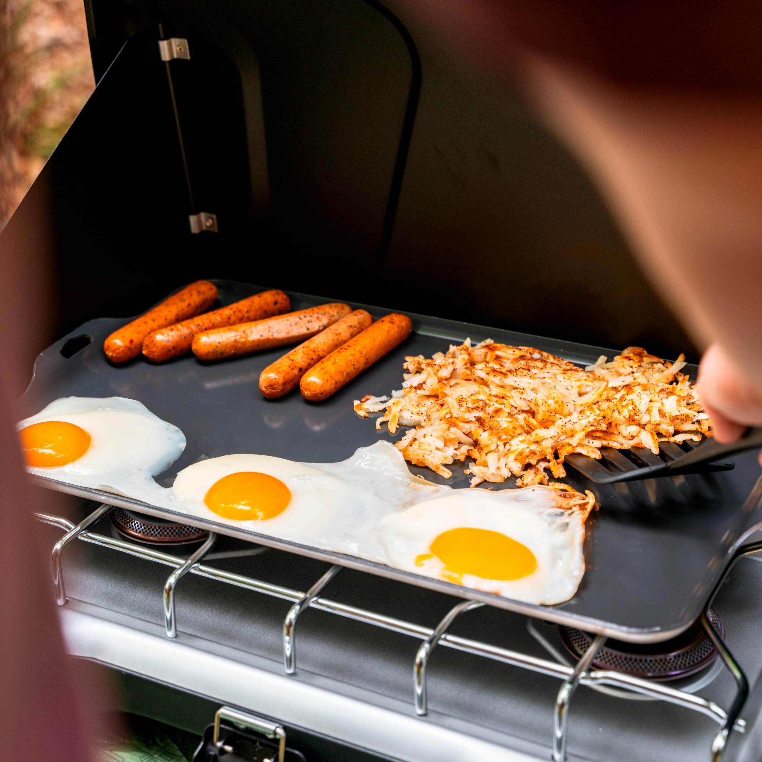 Coghlan's Camp Griddle, calor parejo para cocinar con consistencia en exterior