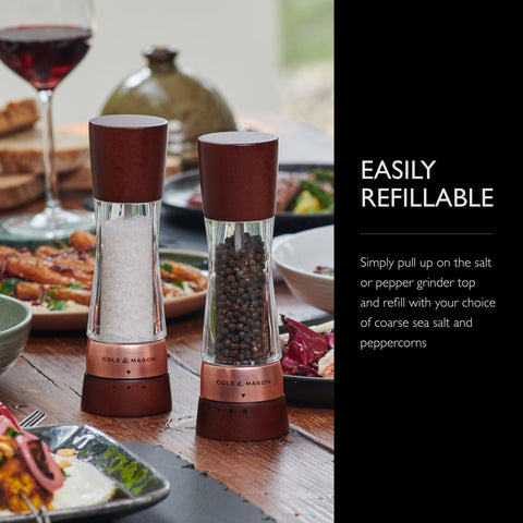 Diseño moderno y único en mesa para cocinas contemporáneas.