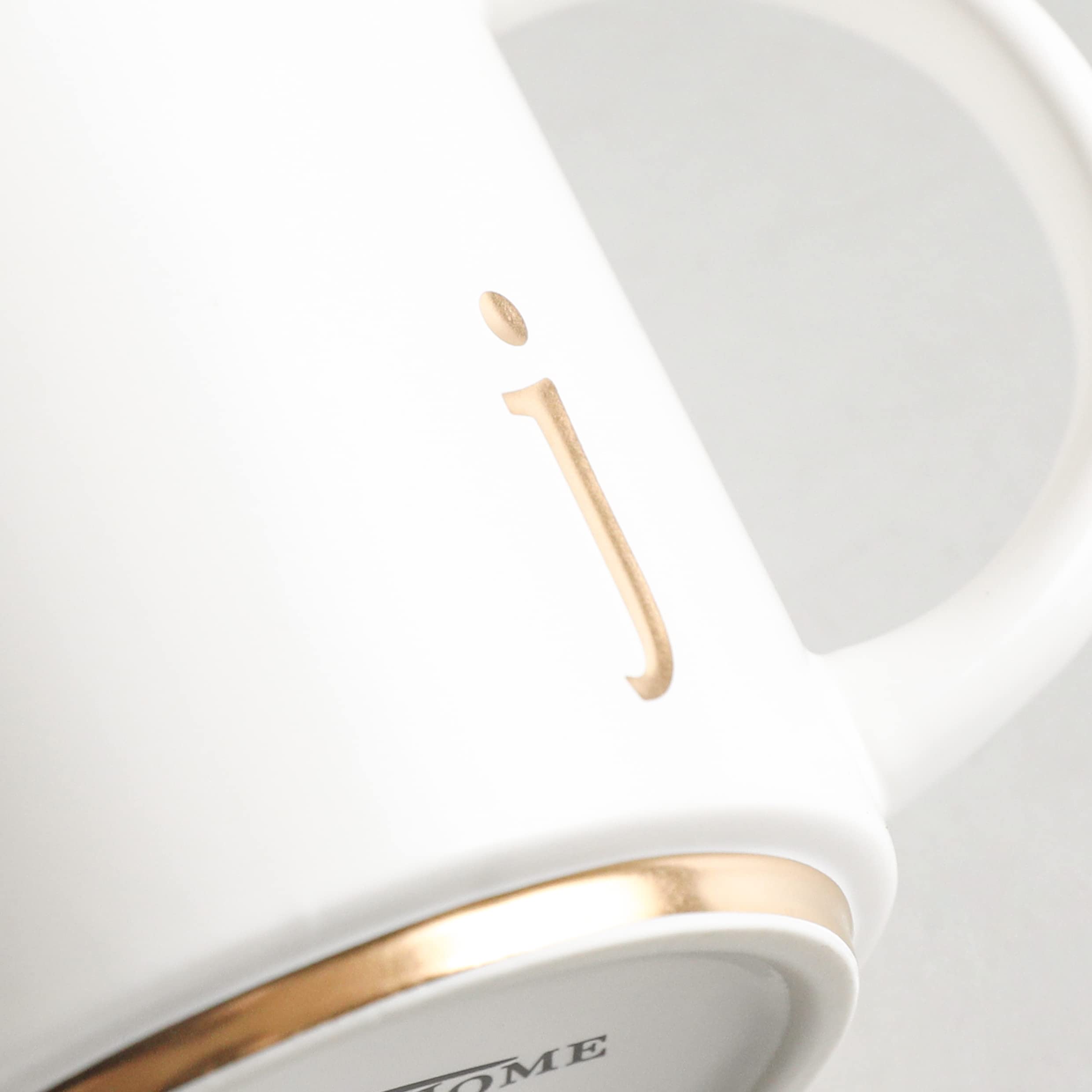 COLLECTIVE HOME Cerámica duradera, belleza que perdura taza tras taza.