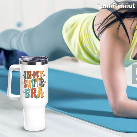 ComfyDwel vaso termo 40onzas, asa ergonómica para un agarre cómodo.