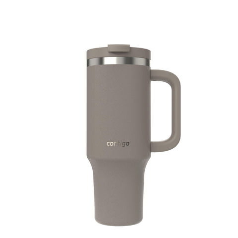 Contigo Streeterville 40oz: libre de BPA para beber con tranquilidad.