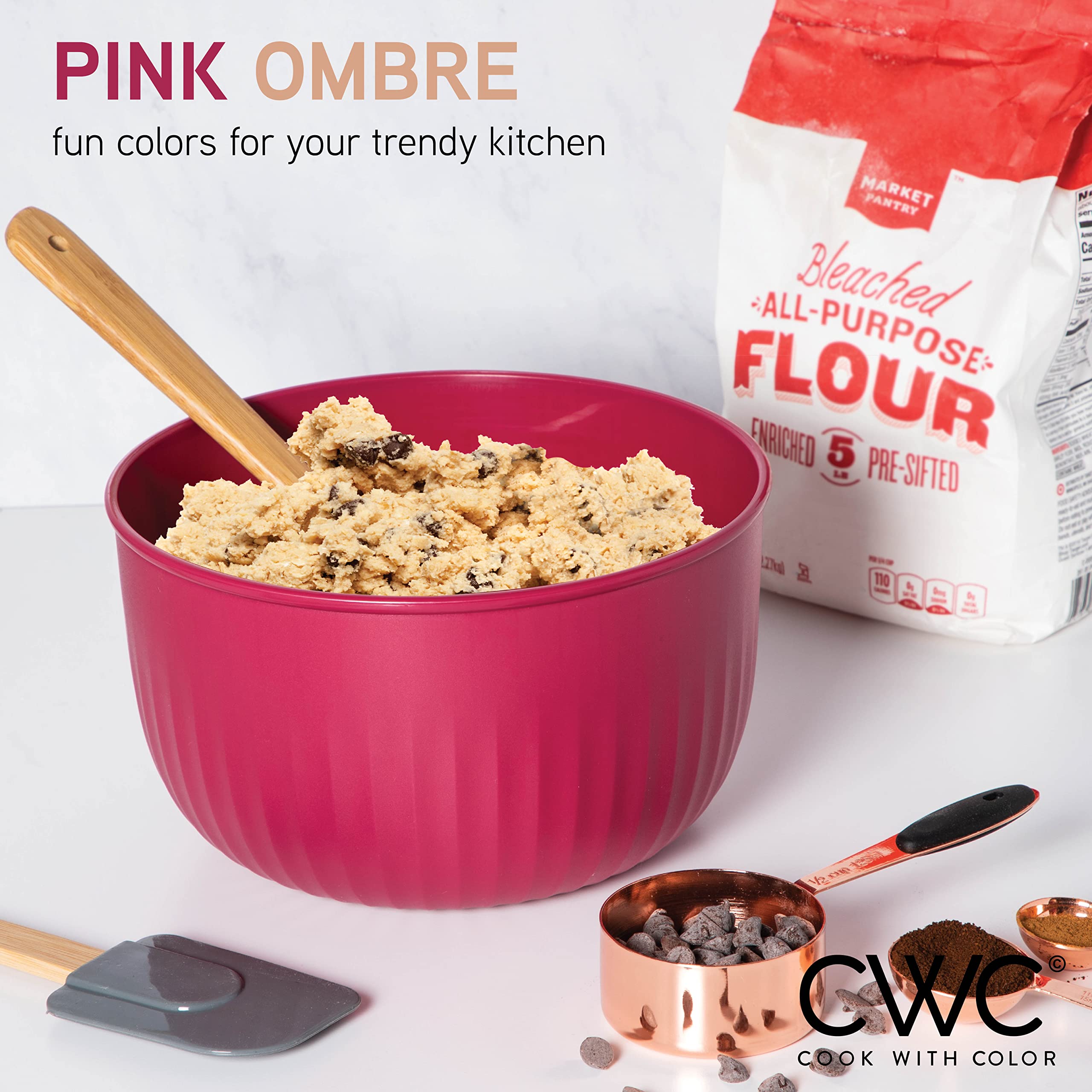 Tazones COOK WITH COLOR de 70 oz, ideales para mezclar y almacenar.