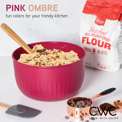 Tazones COOK WITH COLOR de 70 oz, ideales para mezclar y almacenar.
