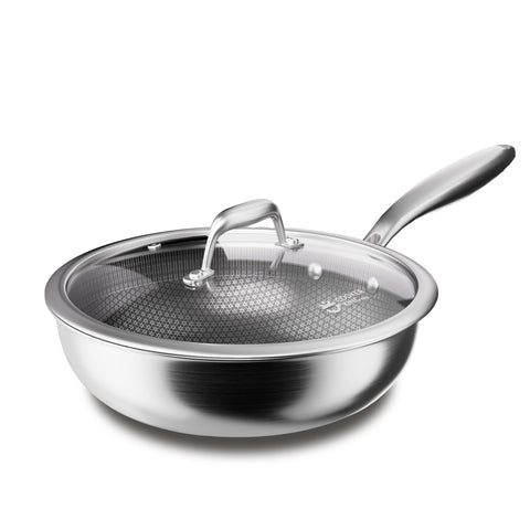 COOKER KING sartén estilo wok con base grabada láser para sabores puros al cocinar.