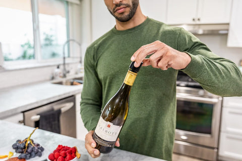 CORAVIN aerador de vino: mejora la experiencia al servir con aireación controlada.