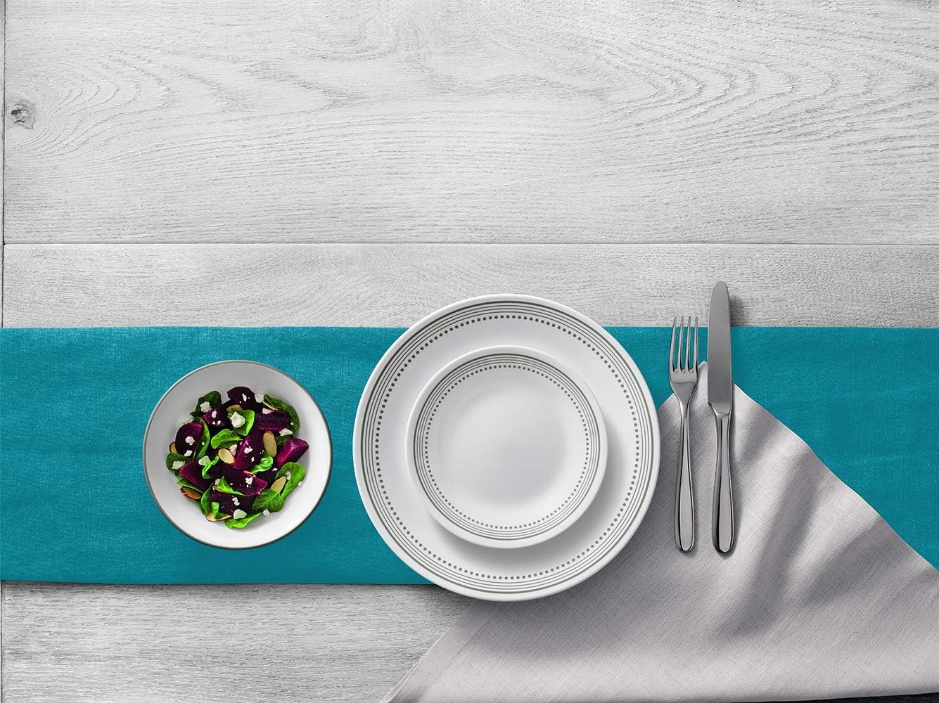 Corelle Vitrelle, detalle de borde gris suave que añade elegancia a la mesa
