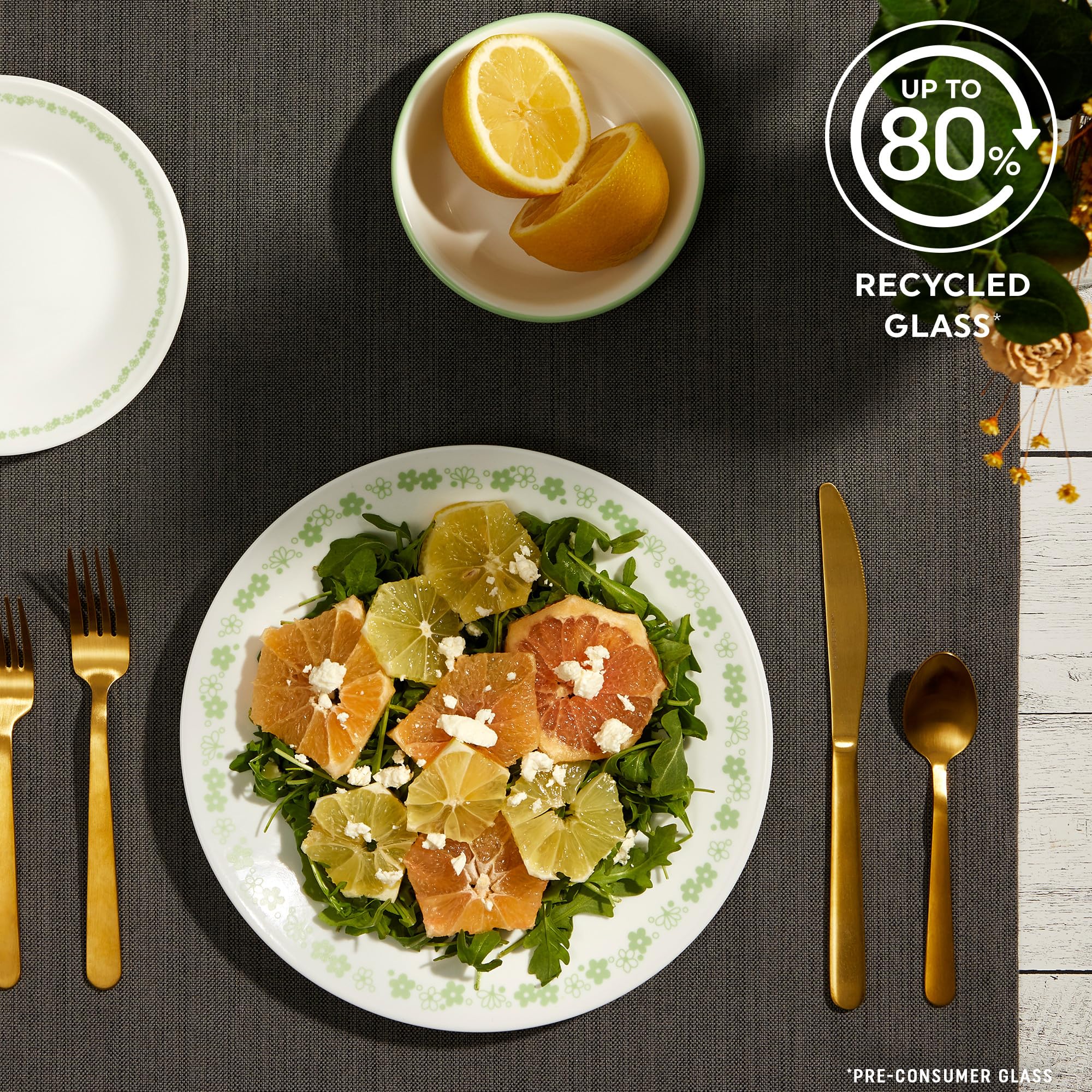 Corelle Vitrelle acabado verde flor de primavera, añade frescura a la mesa.