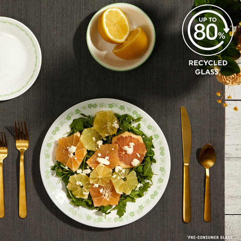 Corelle Vitrelle acabado verde flor de primavera, añade frescura a la mesa.
