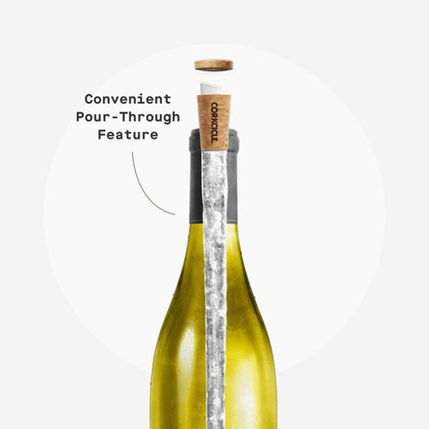 Corkcicle Air mantiene blancos fríos una hora además de aroma claro.