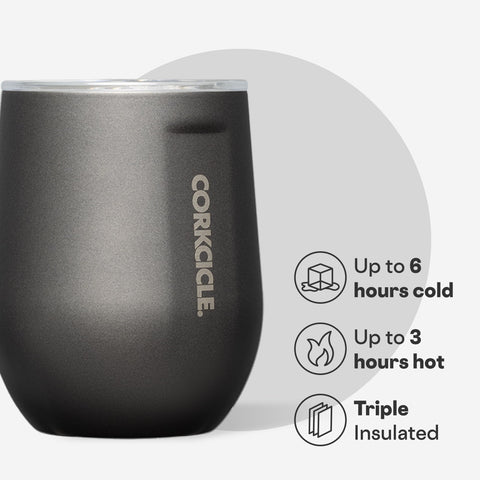 Corkcicle Base de silicona antideslizante para estabilidad en cualquier superficie.
