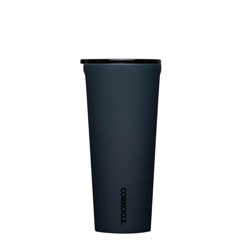 Corkcicle Classic Tumbler con diseño ergonómico para un agarre cómodo durante viajes.
