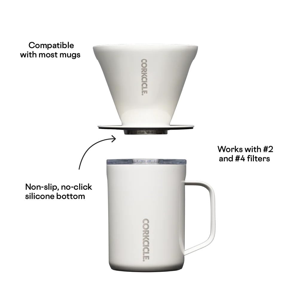 Corkcicle Conjunto Vertido: diseño compacto para llevar y preparar café.
