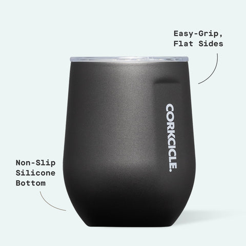 Corkcicle Stemless 12 oz base antideslizante para mayor estabilidad.