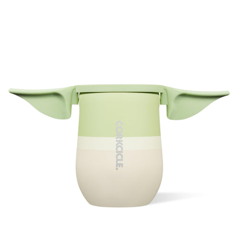Vaso Corkcicle sin tallo de 12 oz mantiene bebidas frías para días calurosos.