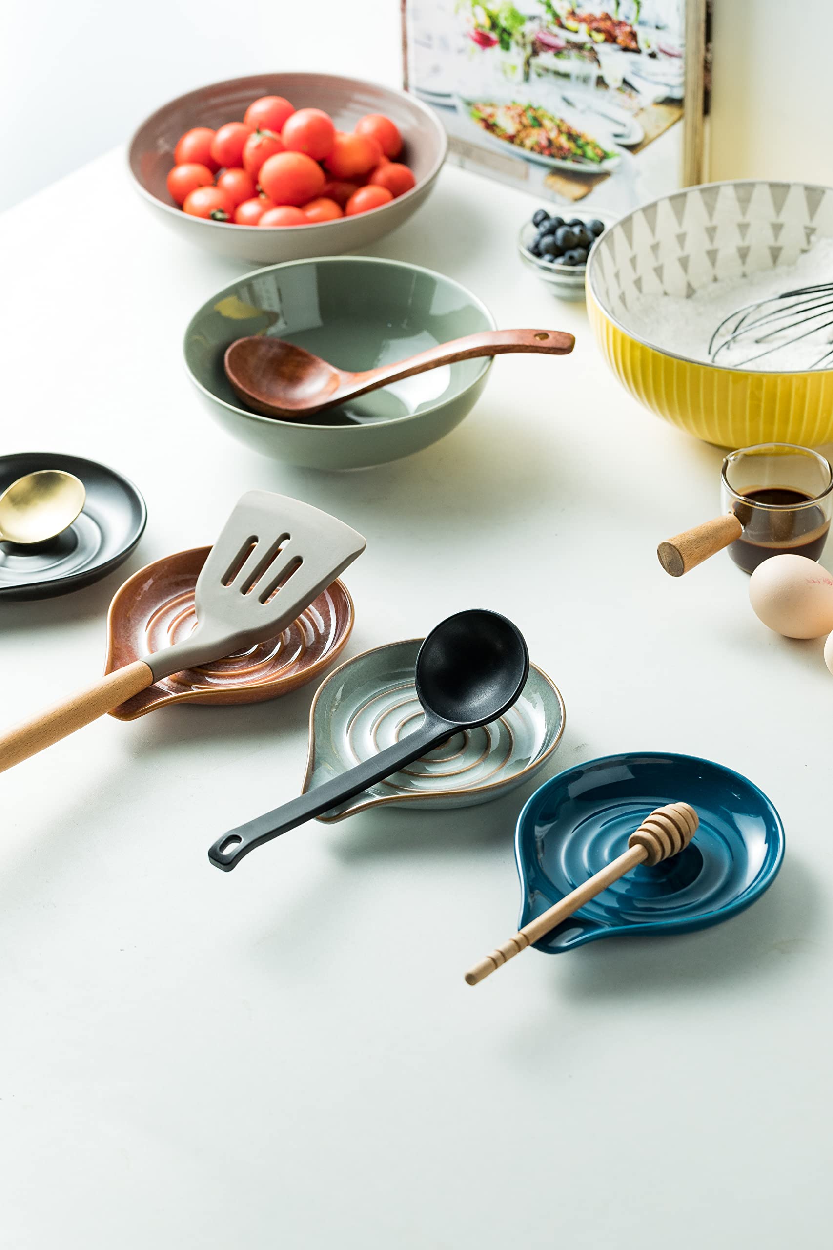 Cormomu uso diario en cocina, mantiene utensilios al alcance y ordenados.