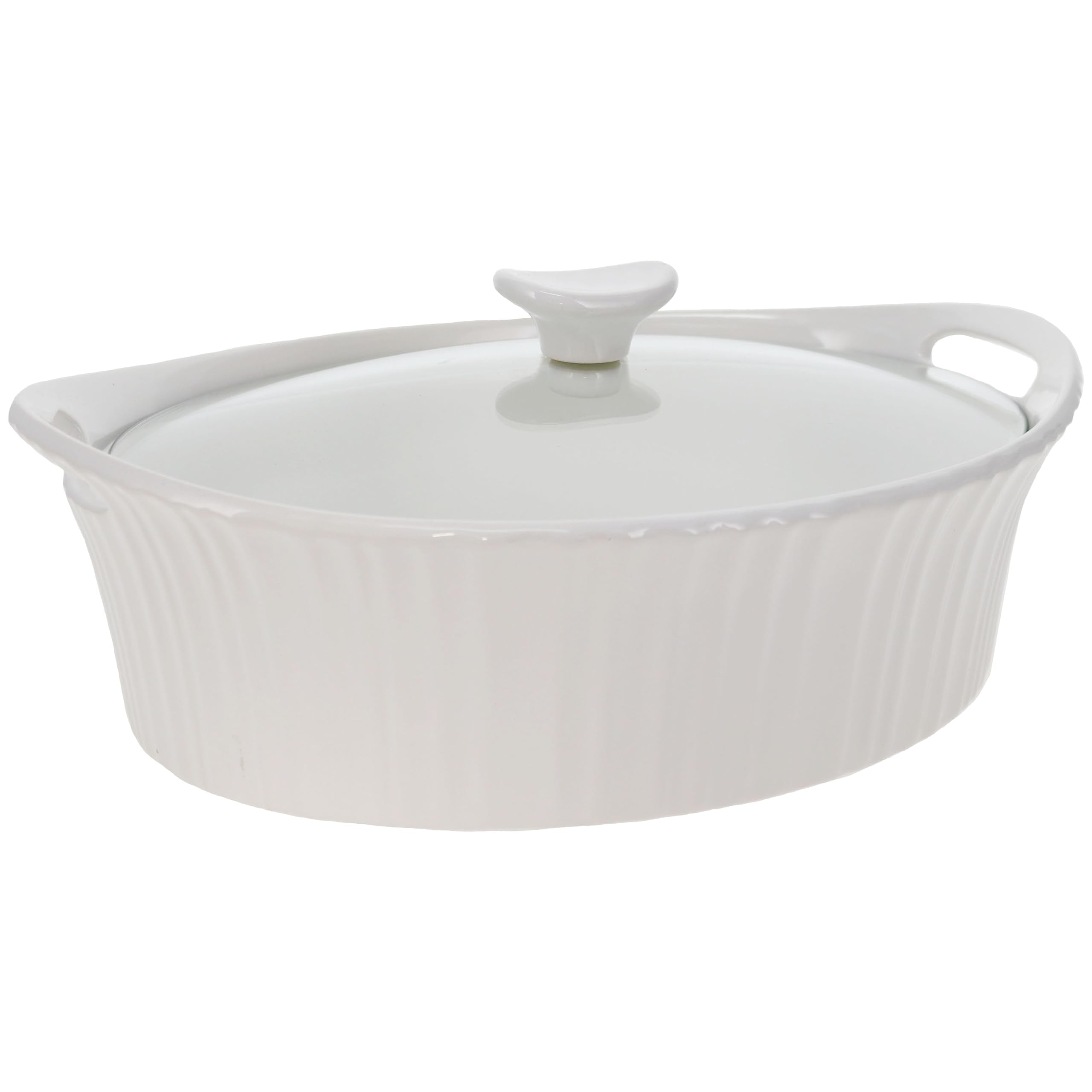 La cazuela oval CorningWare Blanco Francés en uso dentro del horno.