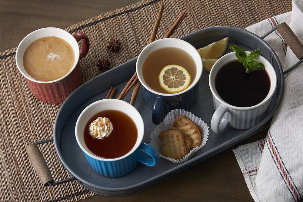 Interior cerámico de CorningWare Pop-ins, fácil de limpiar.