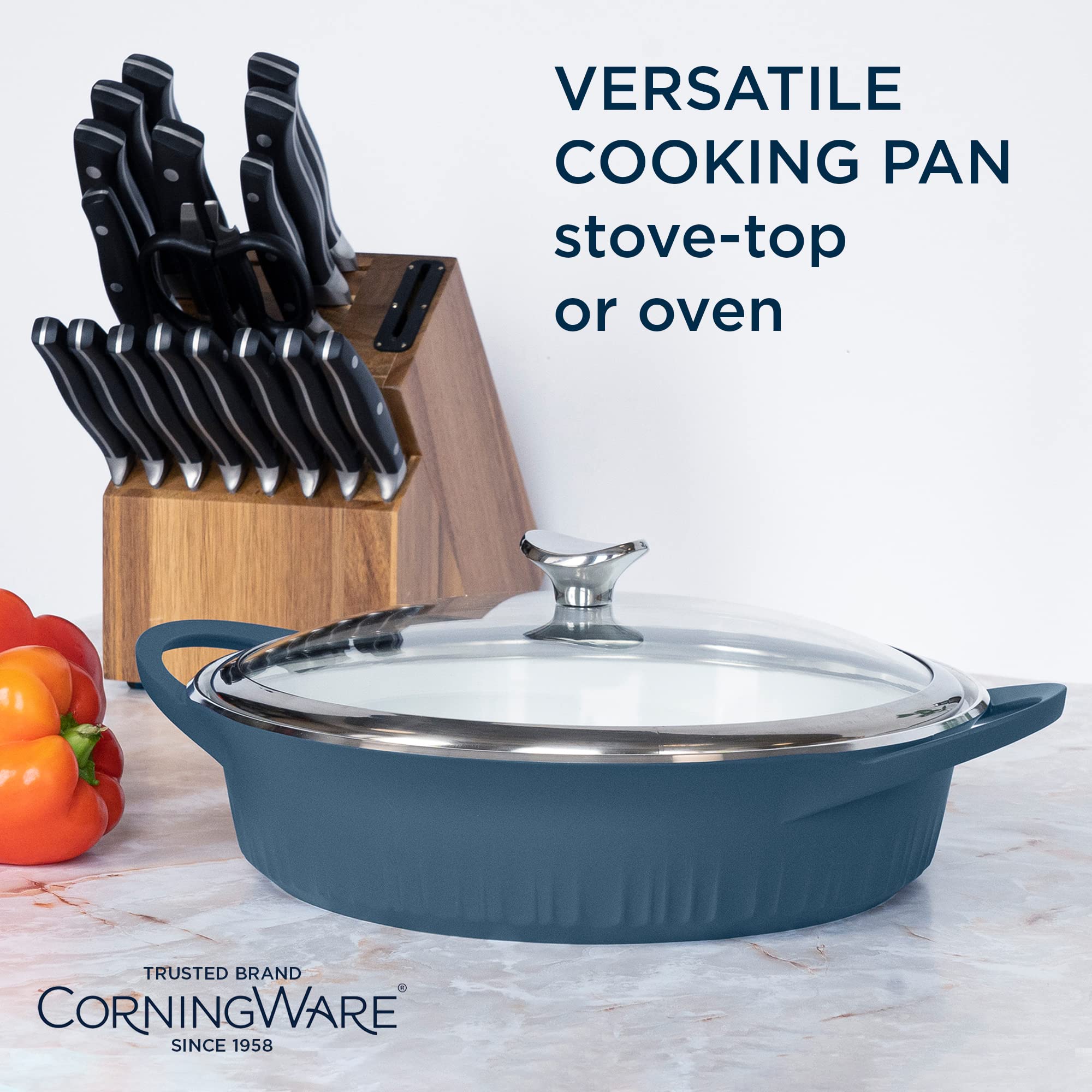 CorningWare QuickHeat interior cerámico antiadherente facilita la limpieza y evita sabores residuales.