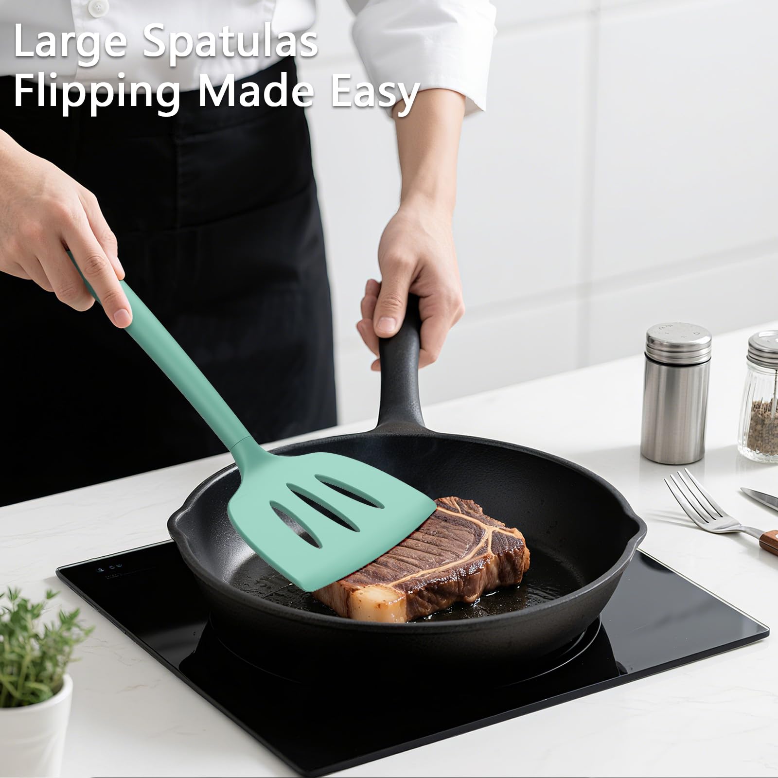 Coukre espátula sólida ideal para huevos y panqueques sin desbordes.