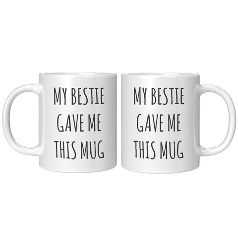 Coveted Goods Taza para uso diario, cerámica blanca duradera con impresión vibrante.
