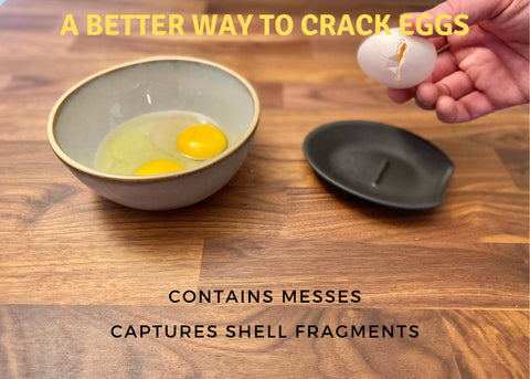 Crack'em contiene salpicaduras y residuos para comidas más limpias.