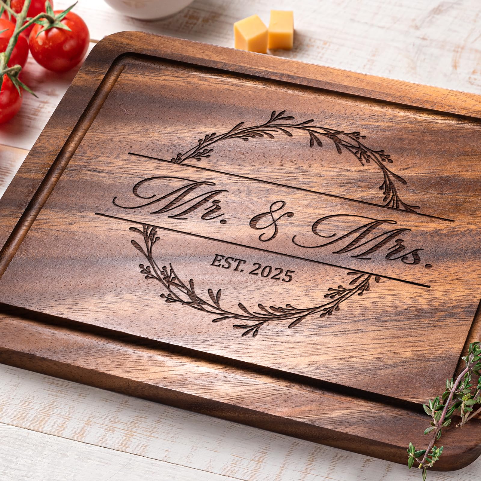 Tabla Craftique grabada con detalle Sr. y Sra, regalo especial.