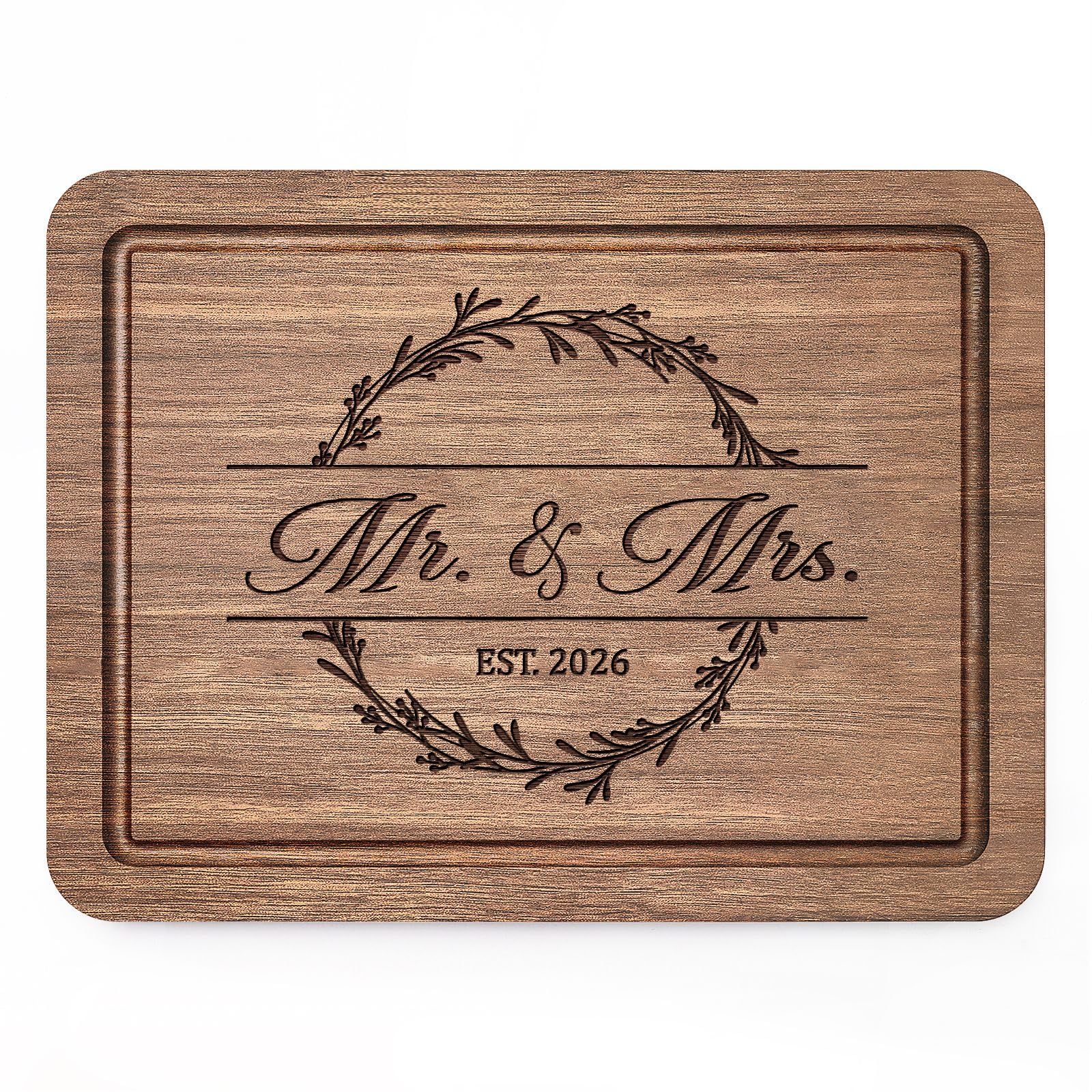 Craftique tabla de corte nogal grabada Sr y Sra EST 2026, regalo memorable para bodas.