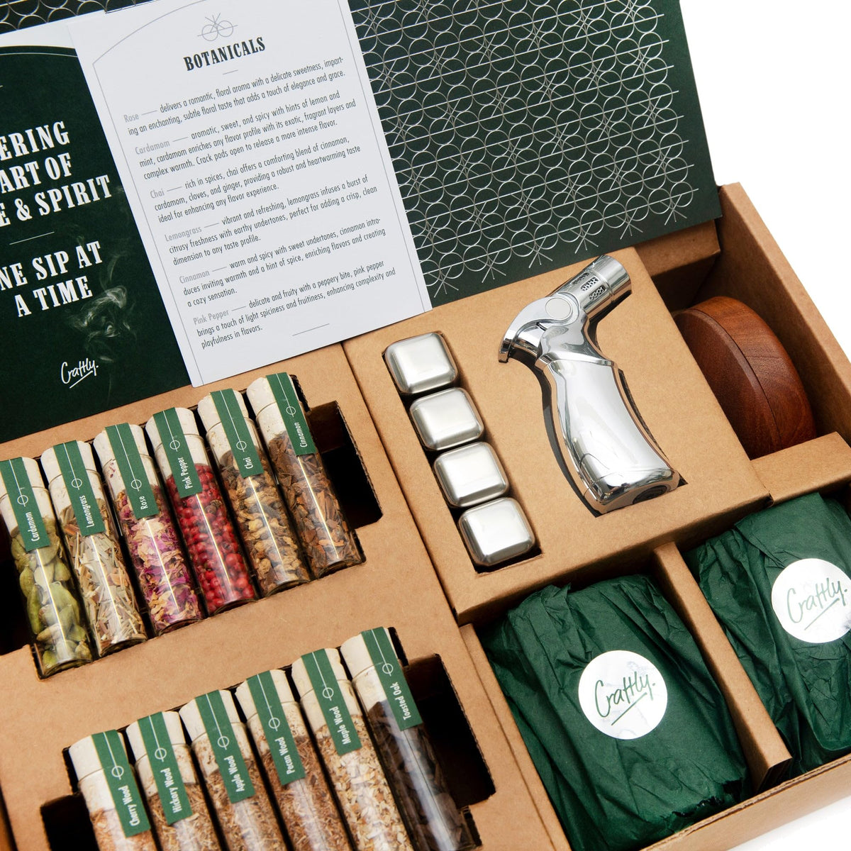 Craftly kit humo whisky botanicos y maderas: explora sabores ahumados para cócteles caseros.