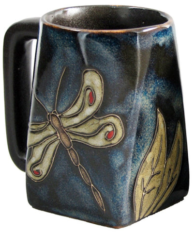Mara Stoneware de Creative Structures, diseño de insectos para té aromático y uso diario