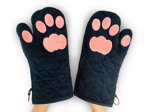 Guantes Cricket & Junebug con garras de gato negras y rosadas para horno y seguridad.