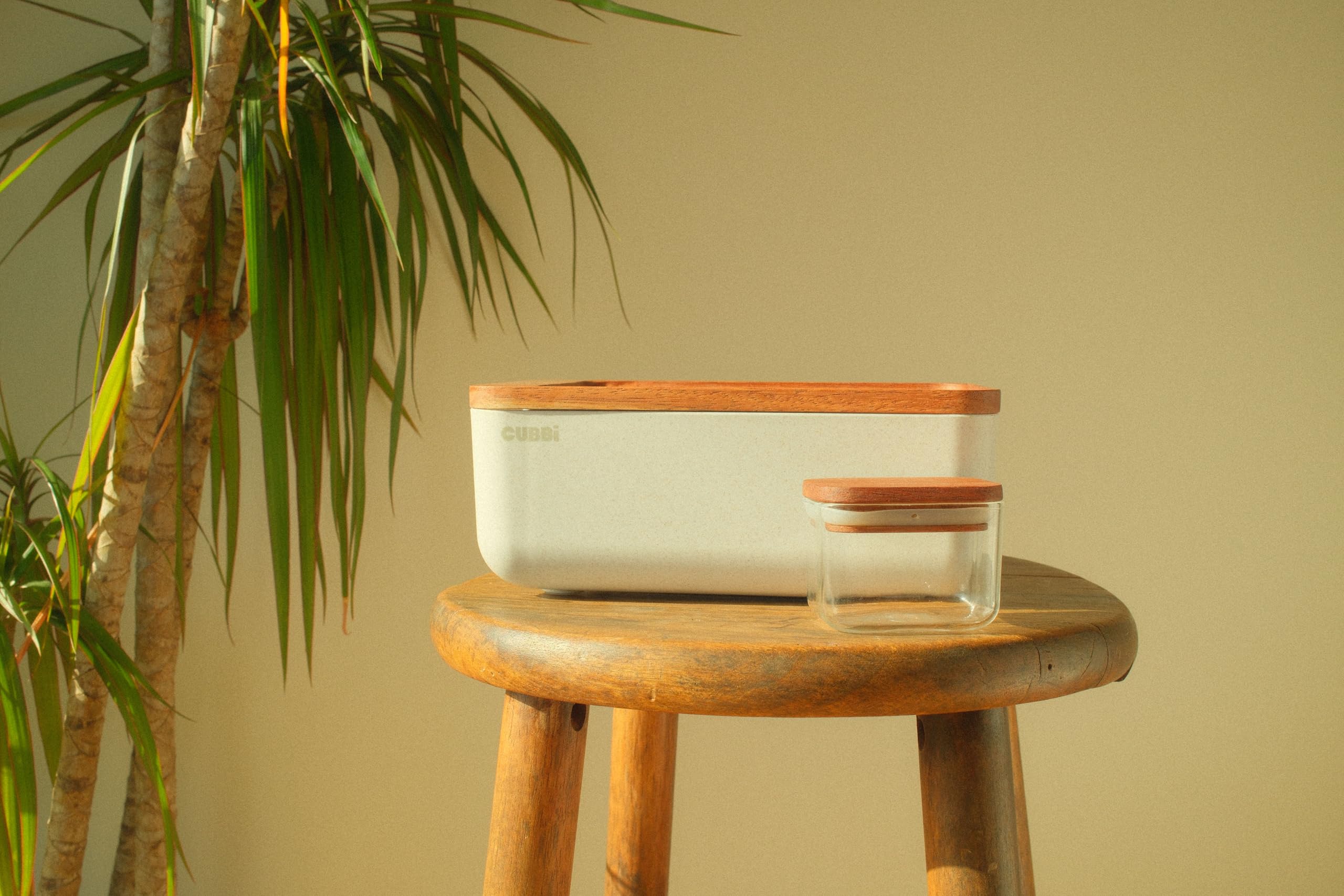 Cubbi diseño blanco elegante, encaja en cualquier cocina sin perder funcionalidad.